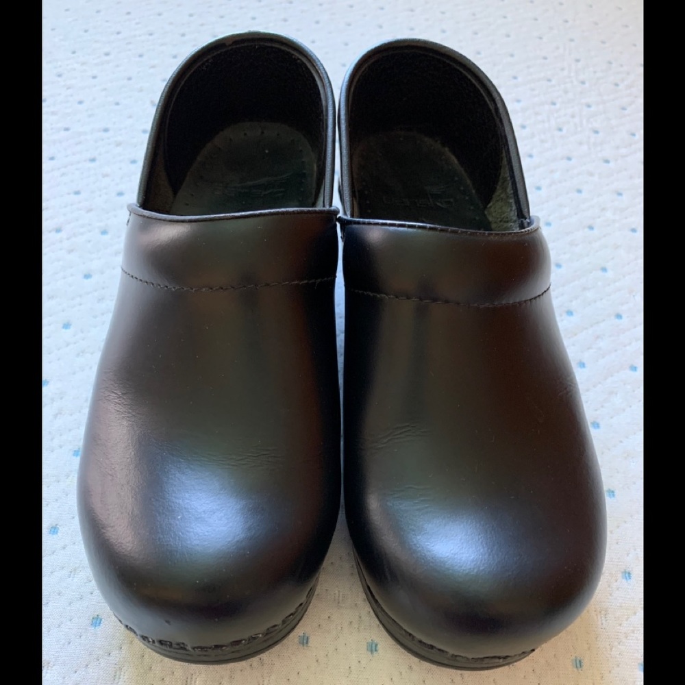 Dansko clogs size 37